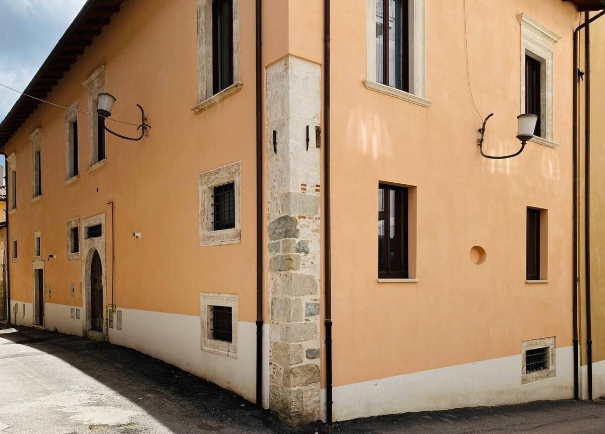 laquila nel cuore del centro storico apre i battenti il bb il sogno di hypnos
