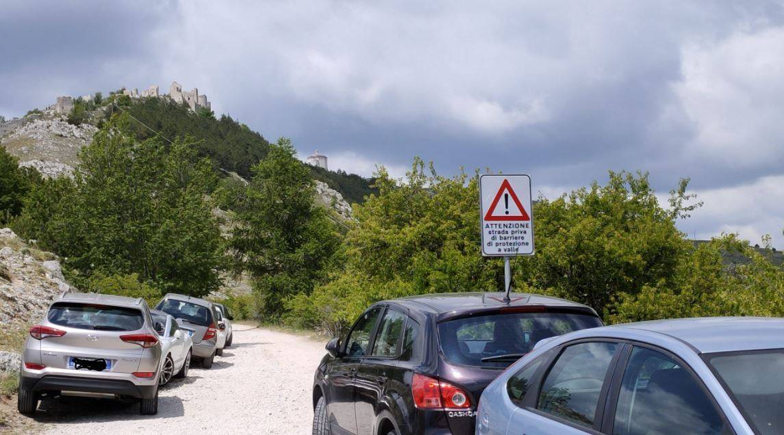 rocca calascio far west parcheggi dove sono comune e parco
