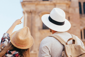 TURISMO: IN ABRUZZO 16,9% STRANIERI, L’1,7% IN ITALIA. SOS UTENTI, “DATI IMPIETOSI, FERMI AGLI ANNI ’60”